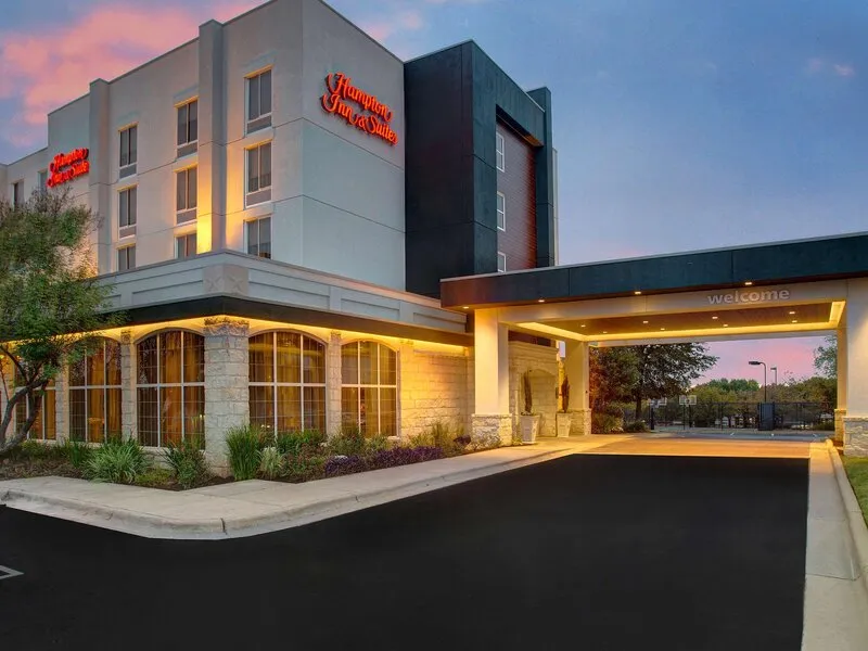 Hampton Inn & Suites Austin-Airport · Anbieterbild von TUI