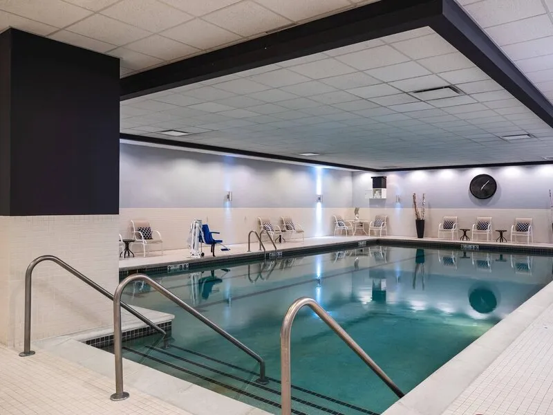 Renaissance Suites Chicago O'Hare · Anbieterbild von TUI