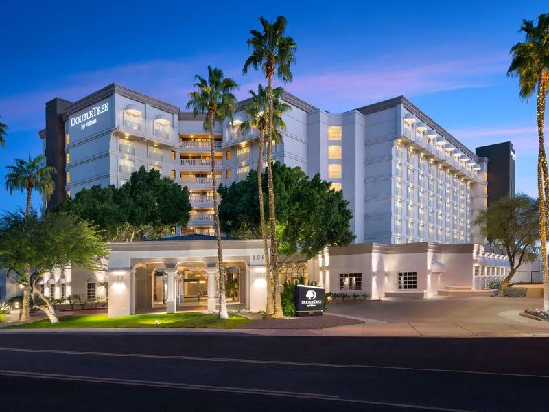 DoubleTree by Hilton Phoenix Mesa · Anbieterbild von TUI