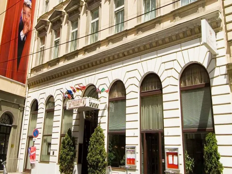 Theaterhotel & Suites Wien · Anbieterbild von TUI