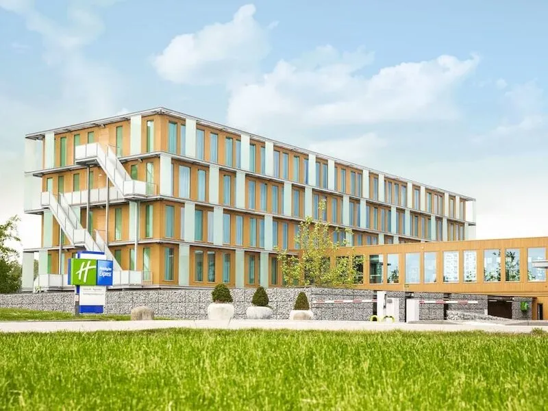 Holiday Inn Express Utrecht - Papendorp · Anbieterbild von TUI