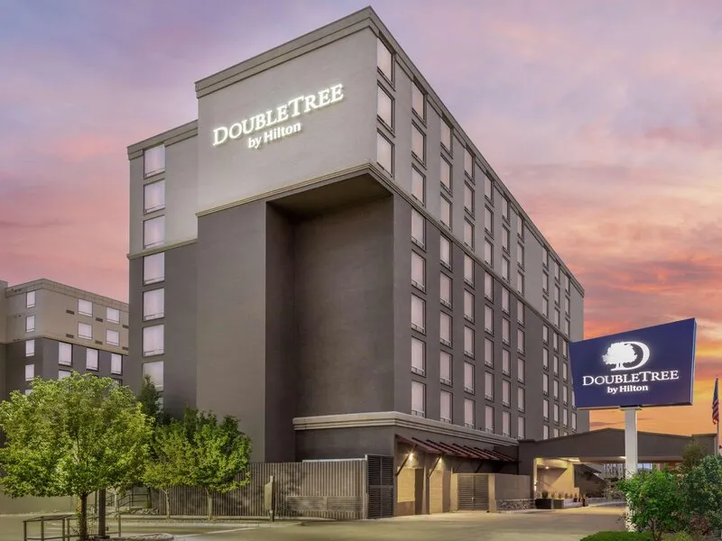 DoubleTree by Hilton Denver Cherry Creek · Anbieterbild von TUI