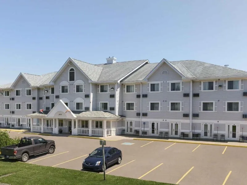 Travelodge Suites Moncton · Anbieterbild von TUI