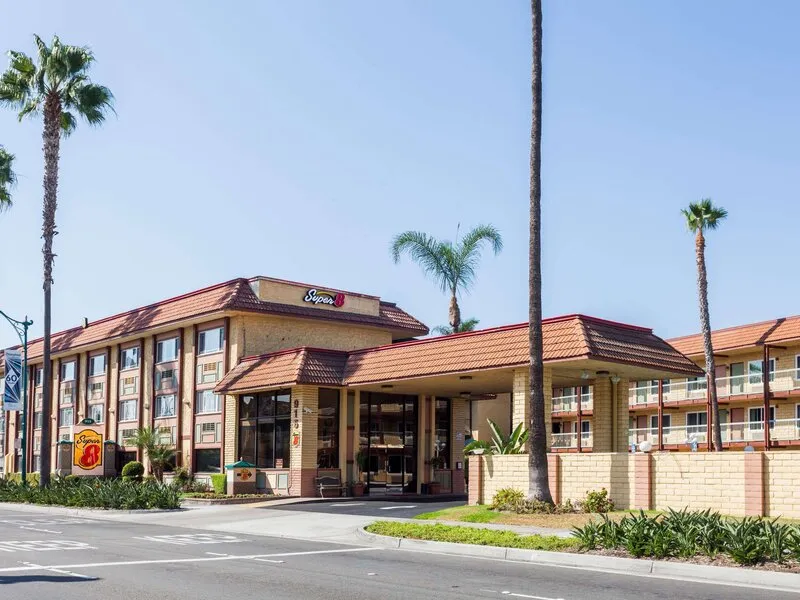 Super 8 Anaheim/Disneyland Drive · Anbieterbild von TUI