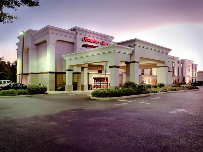 Hampton Inn East Windsor · Anbieterbild von TUI