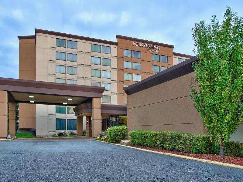 Four Points by Sheraton Toronto Airport · Anbieterbild von TUI