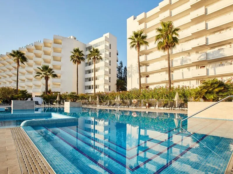 Hotel Eix Lagotel · Anbieterbild von TUI