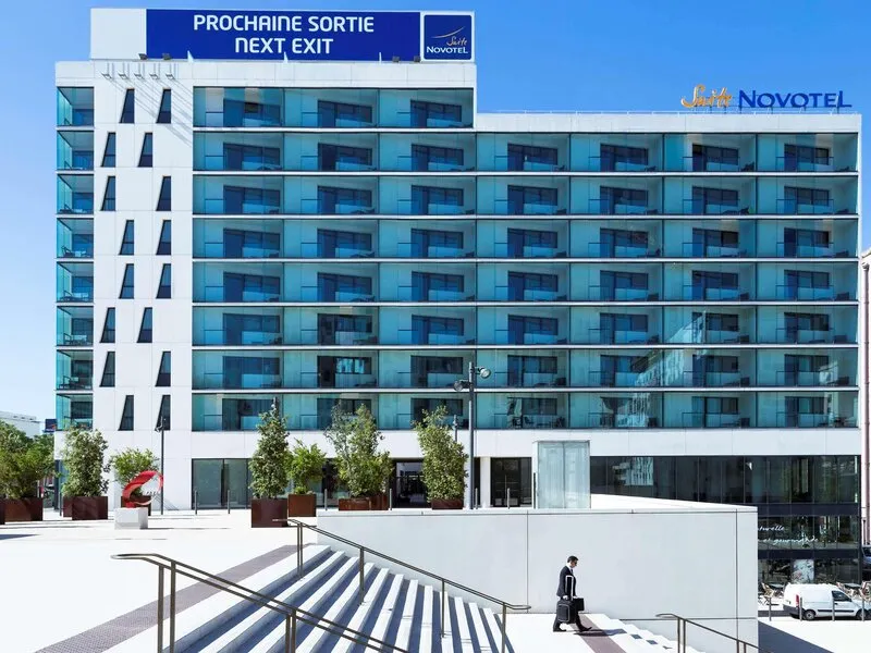 Novotel Suites Marseille Zentrum Euromed · Anbieterbild von TUI
