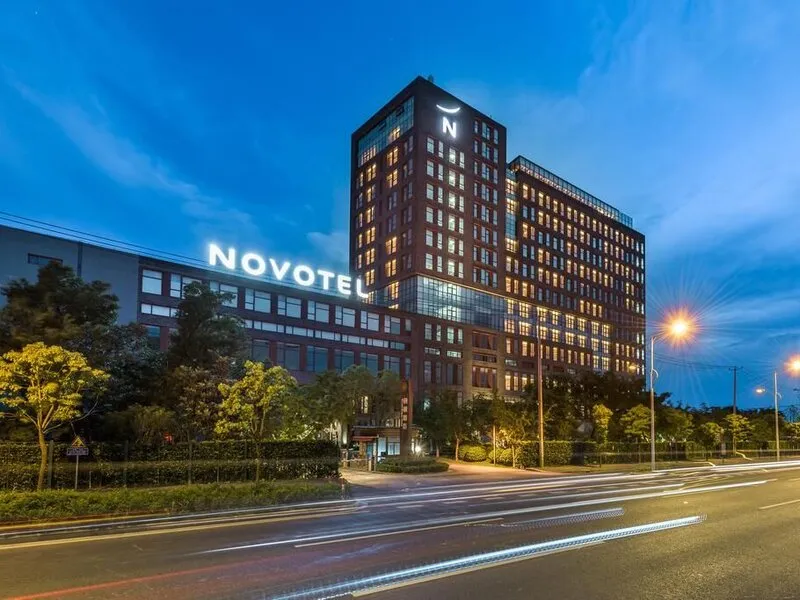 Novotel Shanghai Clover · Anbieterbild von TUI