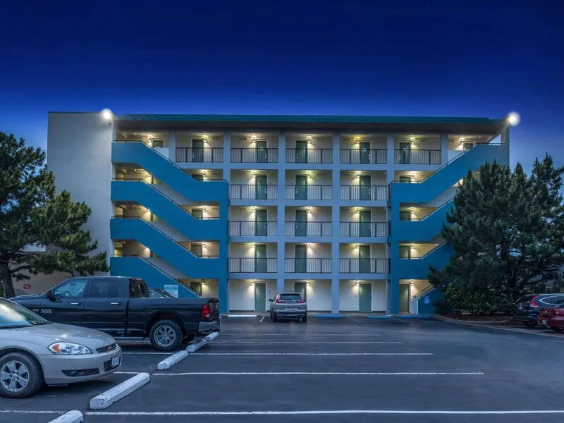 Best Western Holiday Sands Inn & Suites · Anbieterbild von TUI