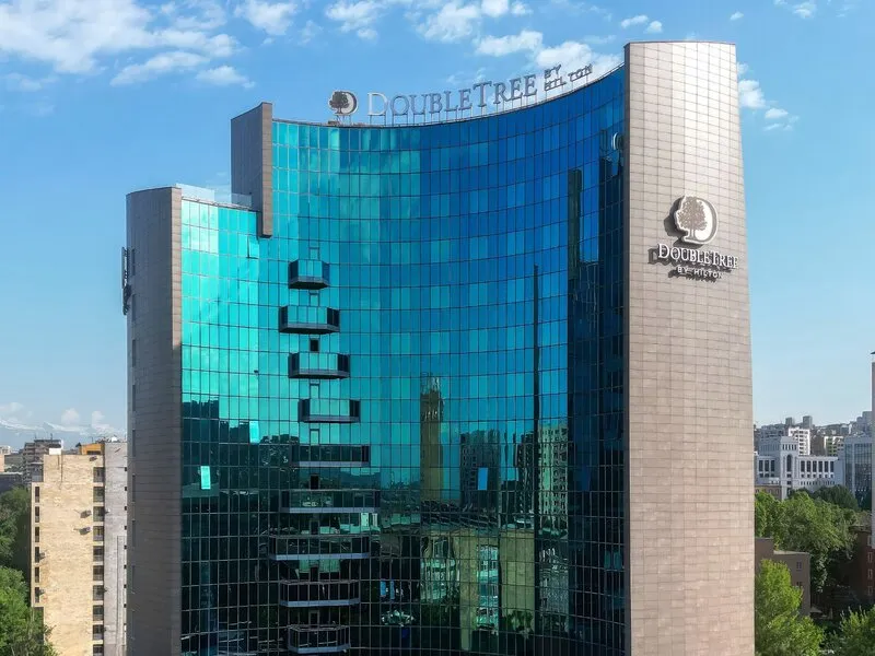 DoubleTree by Hilton Hotel Yerevan City Centre · Anbieterbild von TUI
