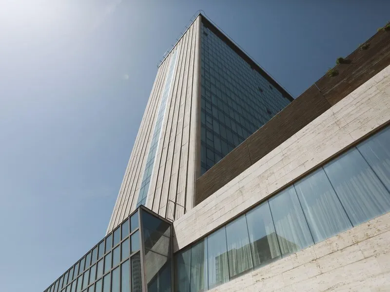 Holiday Inn Tbilisi · Anbieterbild von TUI