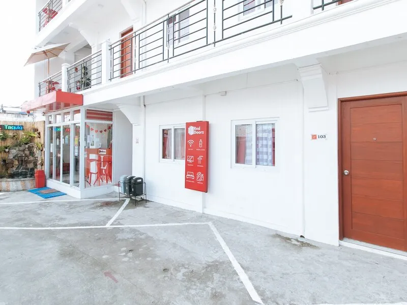 LJ Hotel RedDoorz Mercado del Lago · Anbieterbild von TUI
