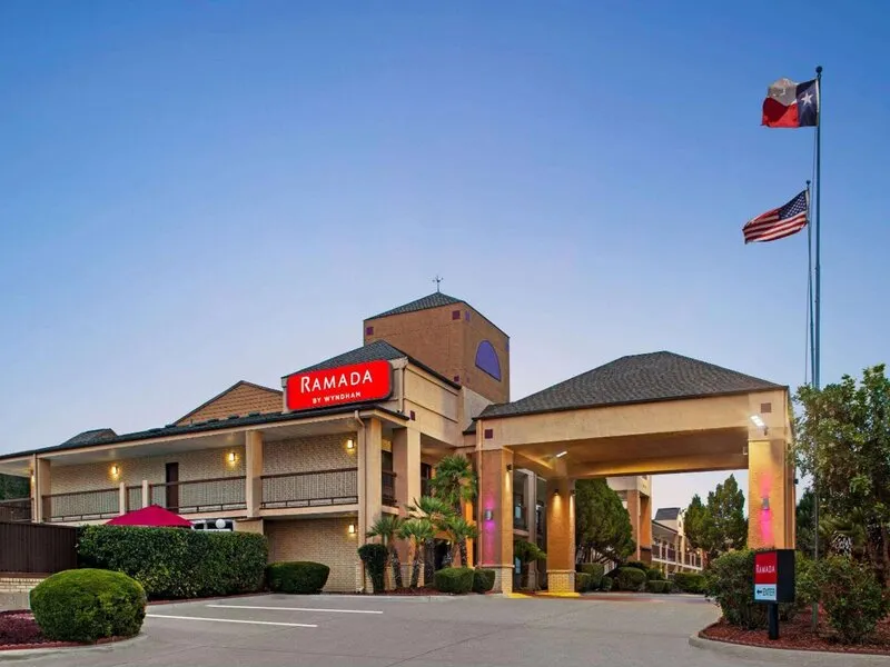 Ramada  San Antonio/ Near SeaWorld · Anbieterbild von TUI