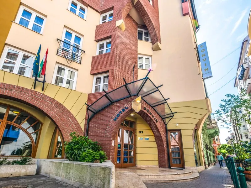 Corvin Hotel Budapest - Sissi Wing · Anbieterbild von TUI