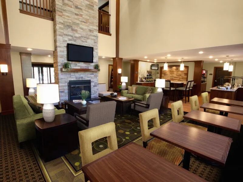 Staybridge Suites Pittsburgh-Cranberry Township · Anbieterbild von TUI