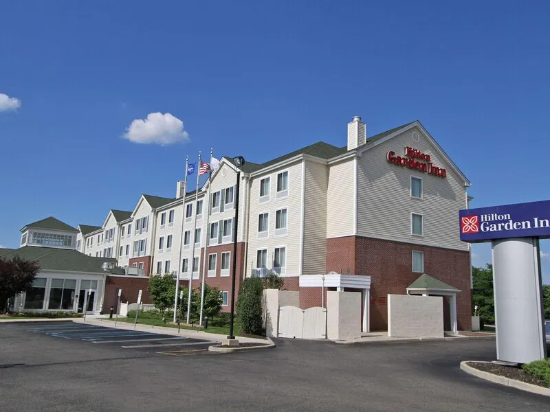 Hilton Garden Inn Westbury · Anbieterbild von TUI