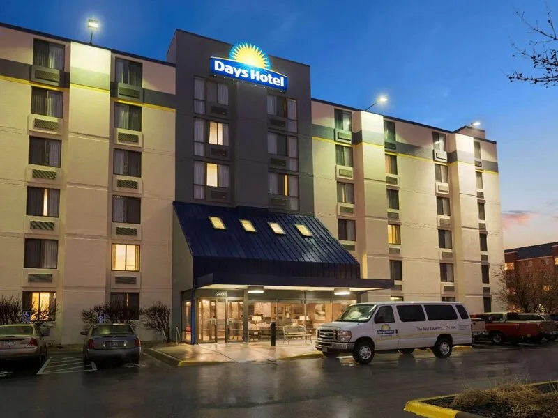 Days Hotel by Wyndham University Avenue Southeast · Anbieterbild von TUI