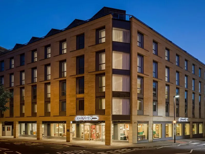 Hampton by Hilton Bath City · Anbieterbild von TUI
