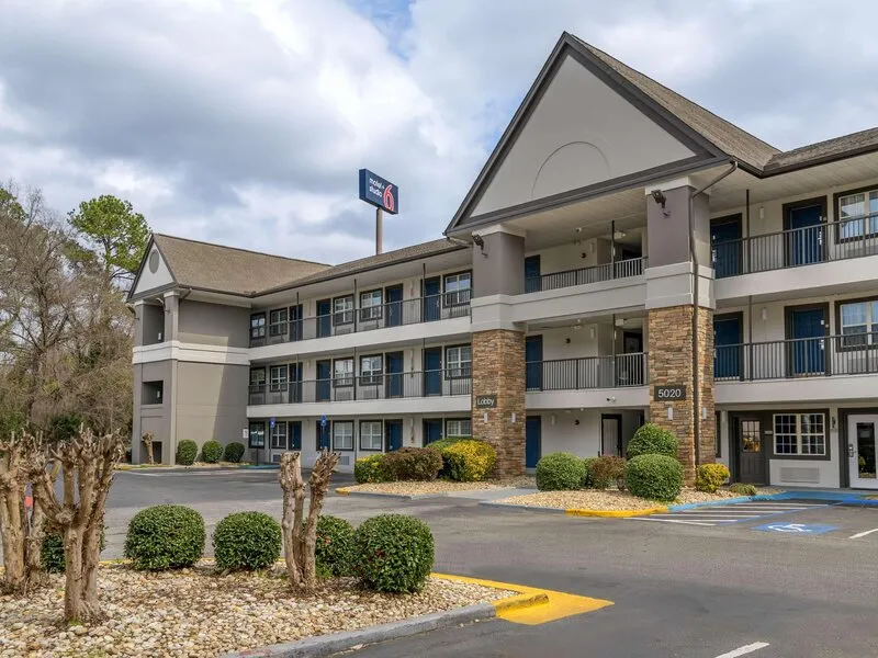 Motel 6 Columbus Ga Columbus Airport · Anbieterbild von TUI