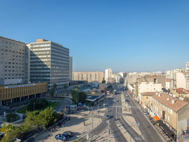 B&B HOTEL Marseille Centre La Timone · Anbieterbild von TUI
