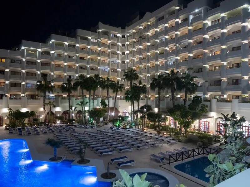 Ibersol Almunecar Beach & Spa Hotel · Anbieterbild von TUI