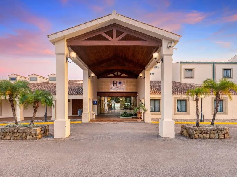 AZZ Guadacorte - Campo de Gibraltar Hotel · Anbieterbild von TUI