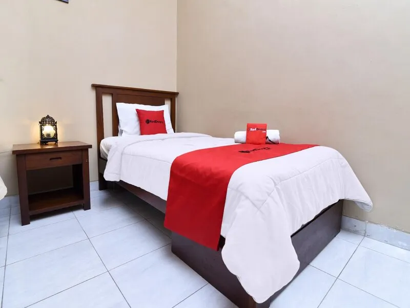D'joemah Nadja Homestay by RedDoorz · Anbieterbild von TUI