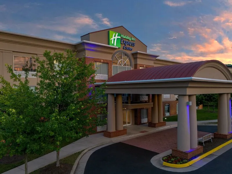 Holiday Inn Express Alexandria - Fort Belvoir · Anbieterbild von TUI