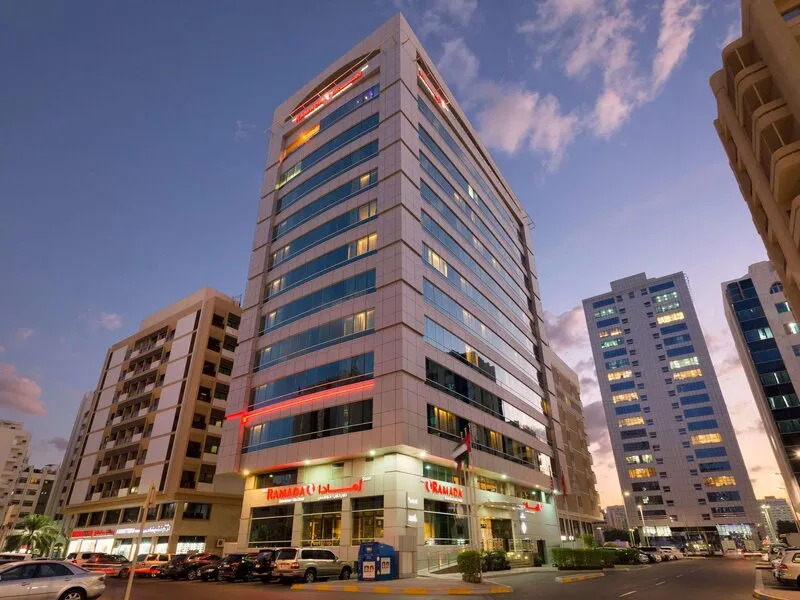 Ramada by Wyndham Abu Dhabi Downtown · Anbieterbild von TUI