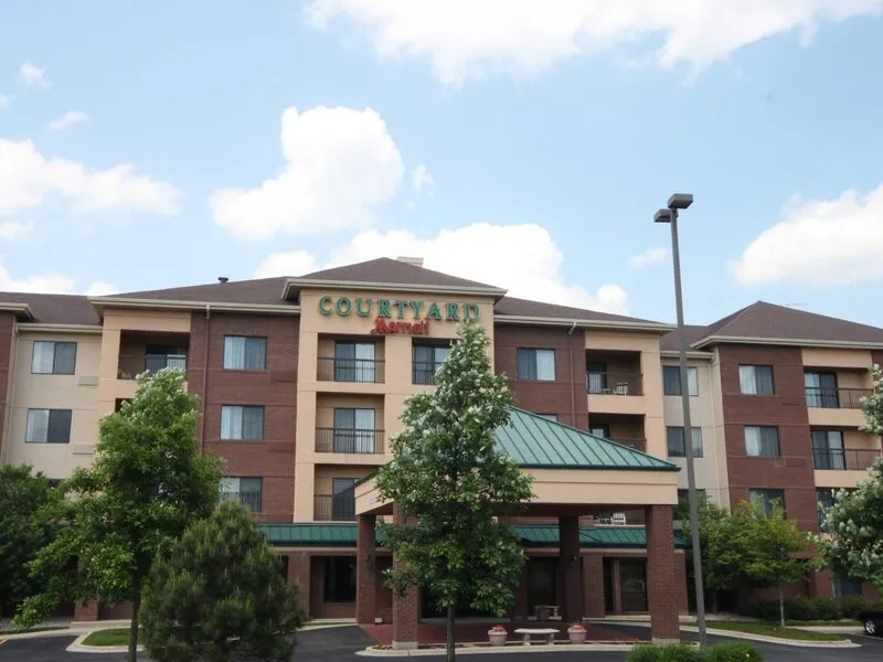 Courtyard Chicago Bloomingdale · Anbieterbild von TUI