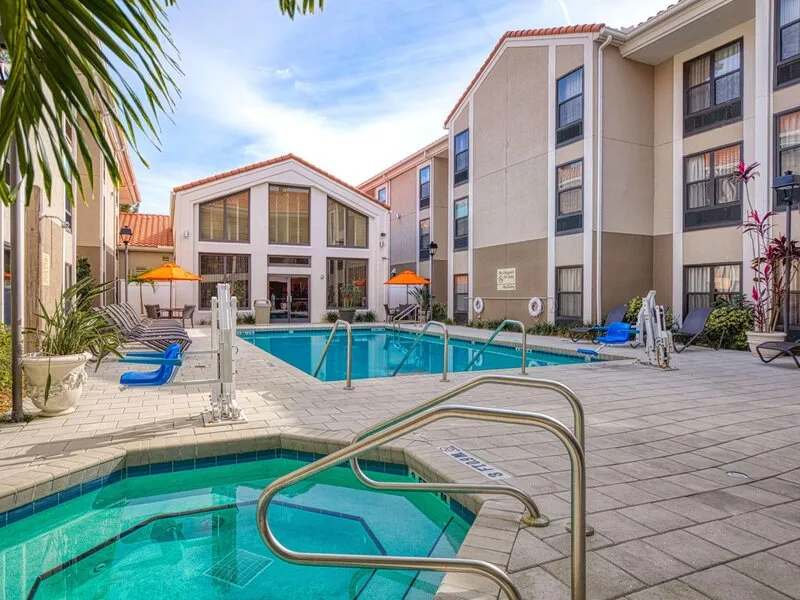 Hampton Inn & Suites Orlando/East UCF Area · Anbieterbild von TUI