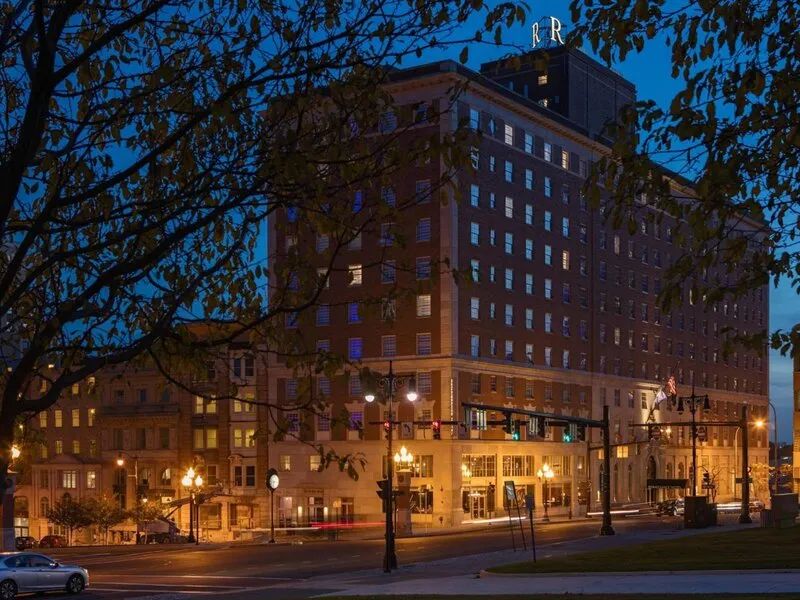 Renaissance Albany Hotel · Anbieterbild von TUI