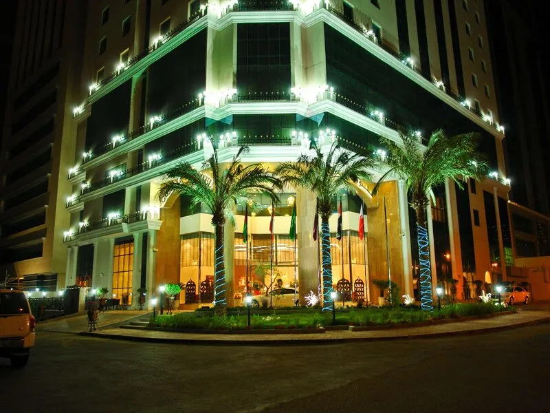Best Western Plus Doha · Anbieterbild von TUI