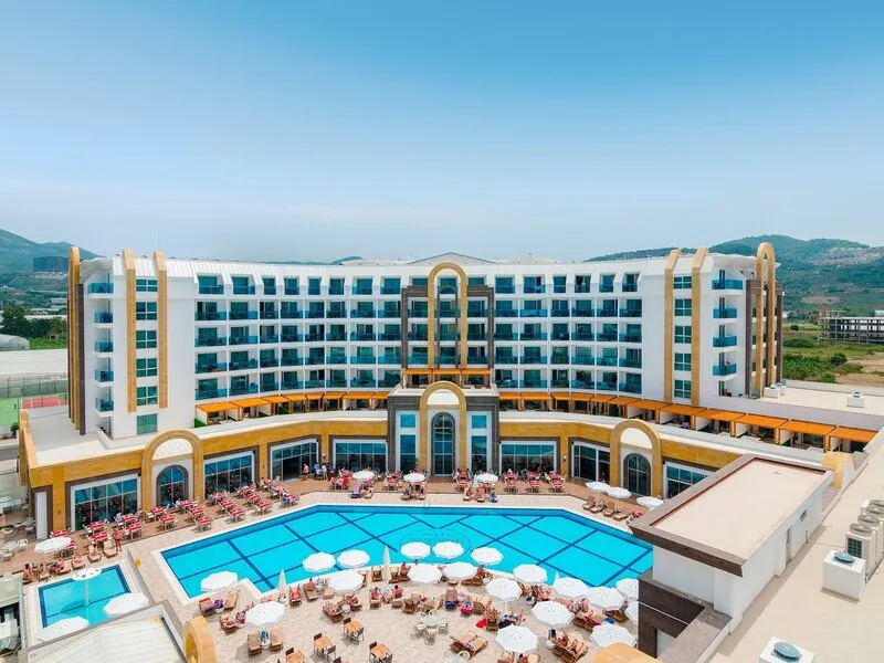 The Lumos Deluxe Resort Hotel and Spa · Anbieterbild von TUI