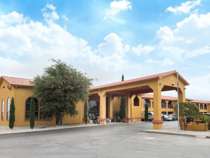 Days Inn Carlsbad · Anbieterbild von TUI