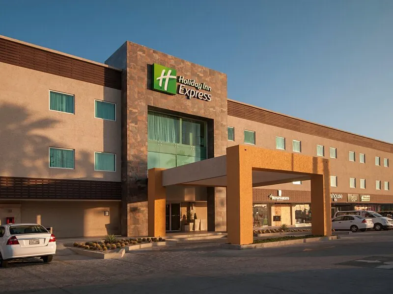Holiday Inn Express Cabo San Lucas · Anbieterbild von TUI