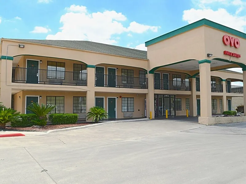 OYO Inn & Suites - Medical Center · Anbieterbild von TUI