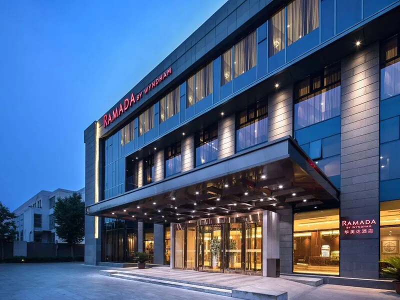 Ramada by Wyndham Beijing Airport · Anbieterbild von TUI