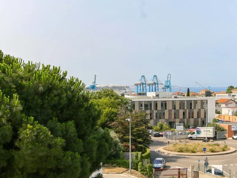 B&B HOTEL Marseille Estaque · Anbieterbild von TUI