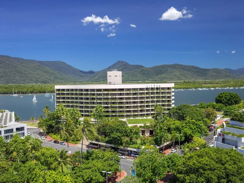 Hilton Cairns Hotel · Anbieterbild von TUI