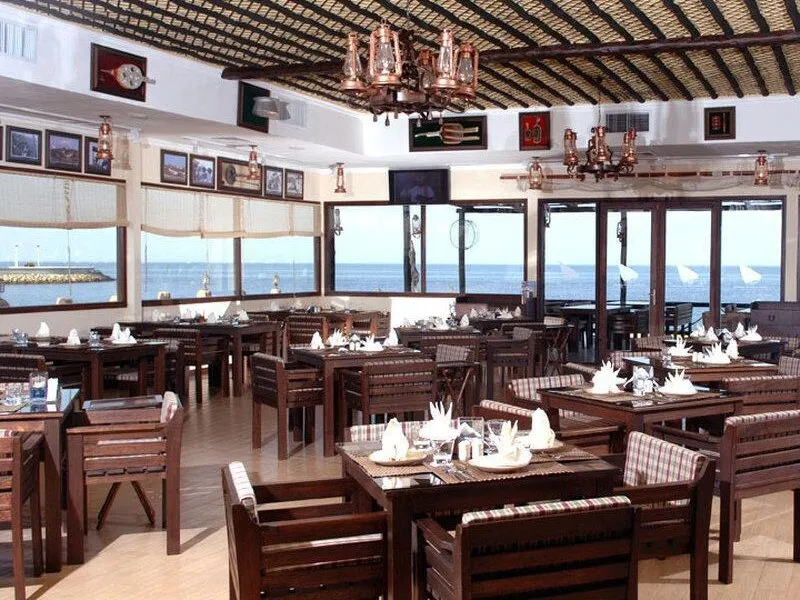 Al Muntazah Plaza Hotel · Anbieterbild von TUI
