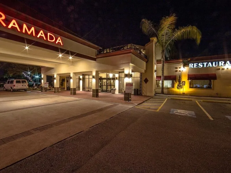 Ramada by Wyndham Houston Intercontinental Airport East · Anbieterbild von TUI