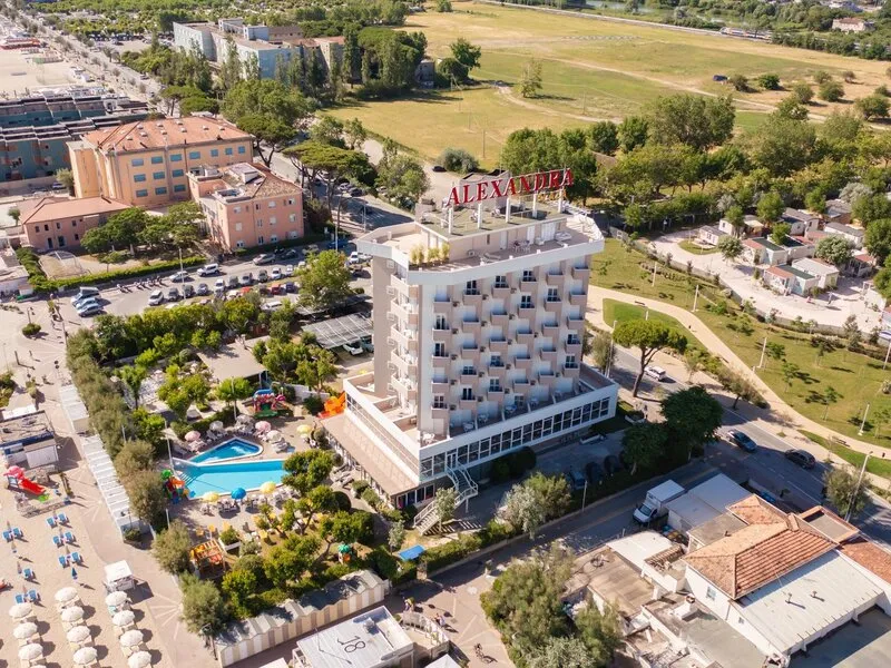 Color Alexandra Plaza Family Hotel · Anbieterbild von TUI