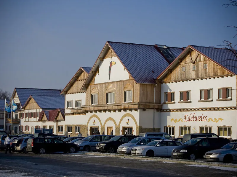 Van der Valk Hotel alpincenter Hamburg-Wittenburg · Anbieterbild von TUI