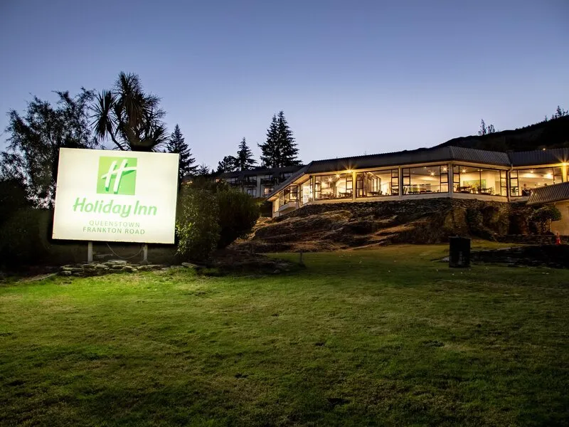 Holiday Inn Queenstown Frankton Road · Anbieterbild von TUI