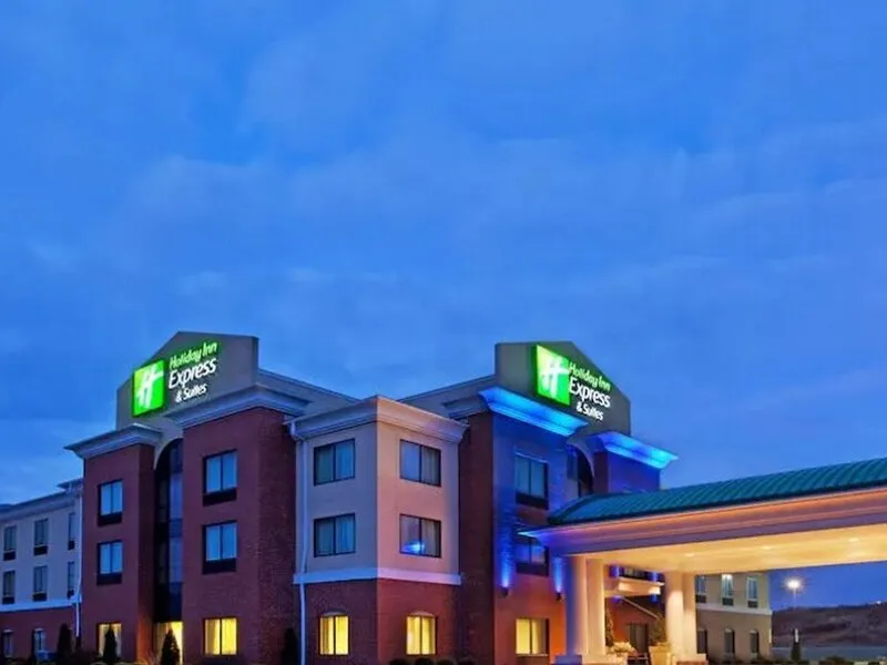 Holiday Inn Express Hotel & Suites Franklin - Oil City · Anbieterbild von TUI