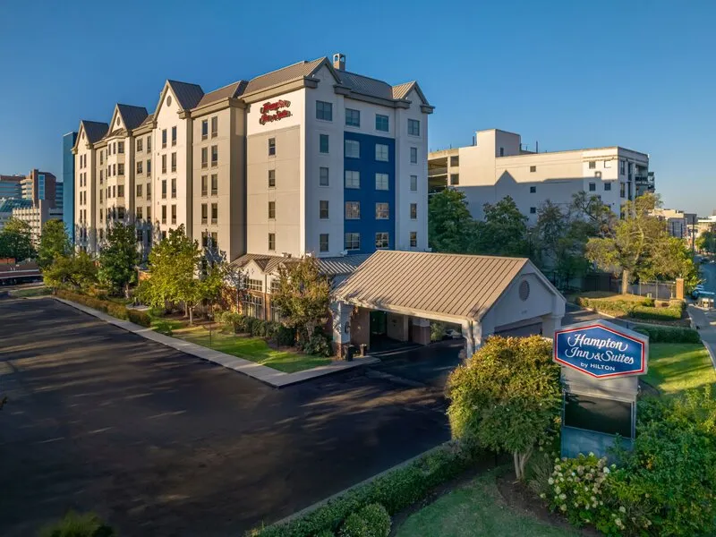 Hampton Inn & Suites Nashville-Vanderbilt-Elliston Place · Anbieterbild von TUI