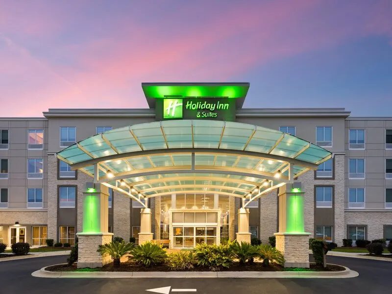 Holiday Inn & Suites Savannah Airport - Pooler · Anbieterbild von TUI