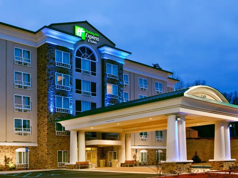Holiday Inn Express Columbus-Fort Benning · Anbieterbild von TUI